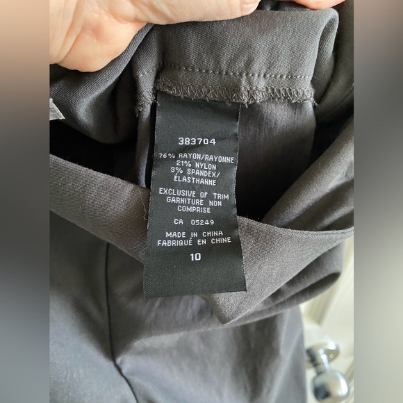 S.C. & Co. Pull on pant size 10 - Picture 3 of 4